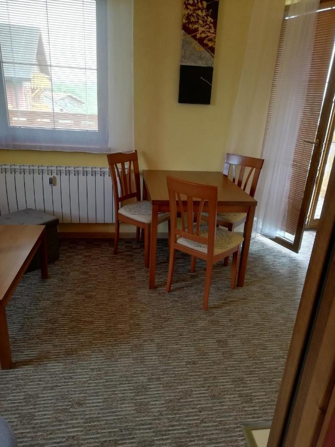 Apartman Fiona Vel'ka Lomnica Extérieur photo