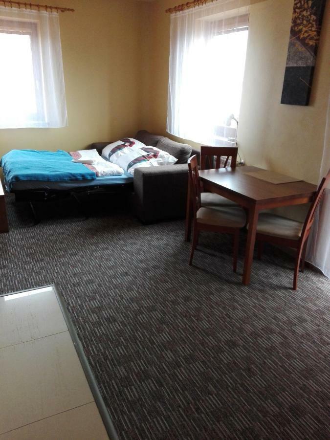 Apartman Fiona Vel'ka Lomnica Extérieur photo